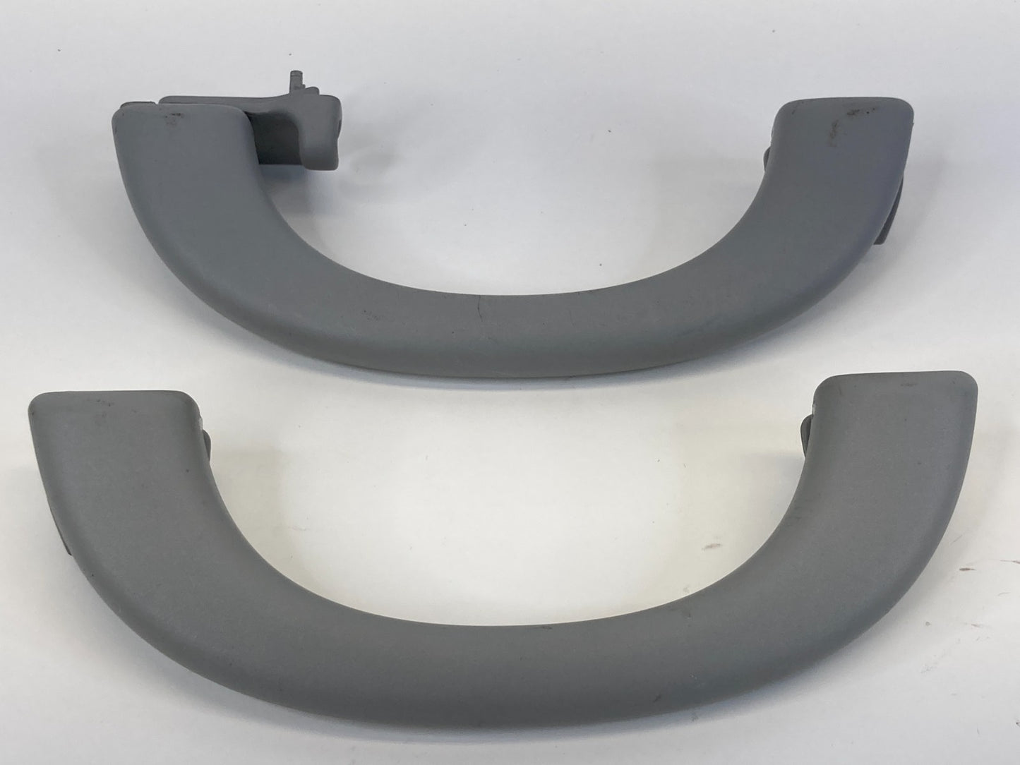 2006 Mercedes Benz CLS500 Roof Grab Grib Handle Pair Set A-211-810-00-51 OEM