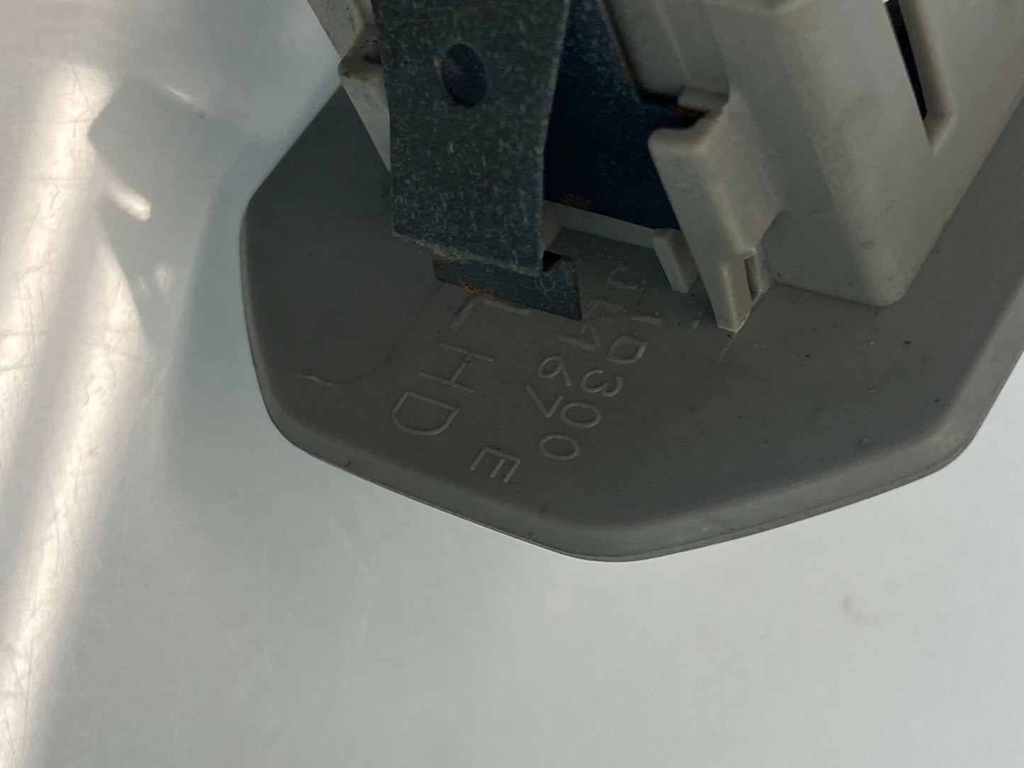 2003-2007 Cadillac CTS Rear Left Side Door Window Switch Trim Bezel 10300JL467