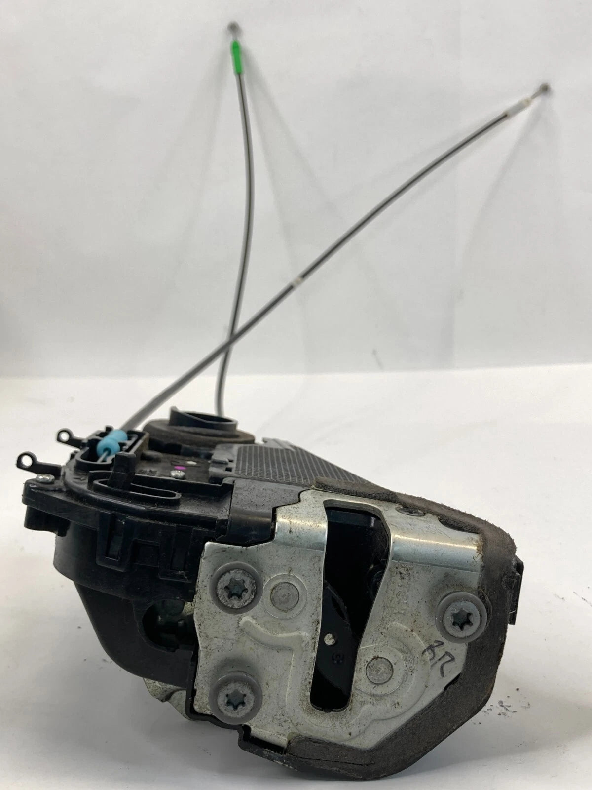 2004-2009 TOYOTA PRIUS REAR RIGHT SIDE DOOR LOCK LATCH RELEASE ACTUATOR OEM