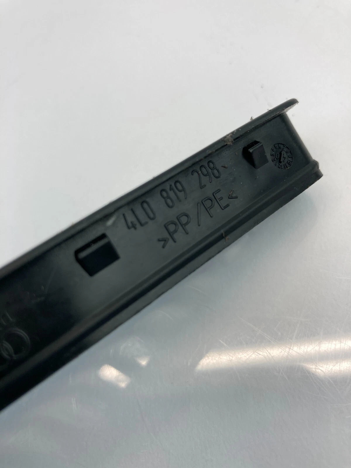 2007-2015 AUDI Q7 A/C AC AIR VENT HEATER DOOR GRILLE OUTLET 4L0 819 298 OEM