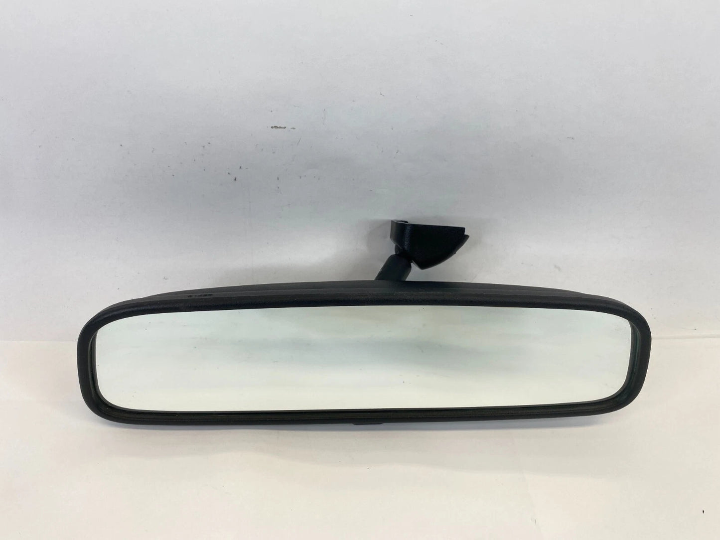 2010-2013 KIA FORTE INSIDE REAR VIEW MIRROR MANUAL DIMMING UNIT OEM E4012143