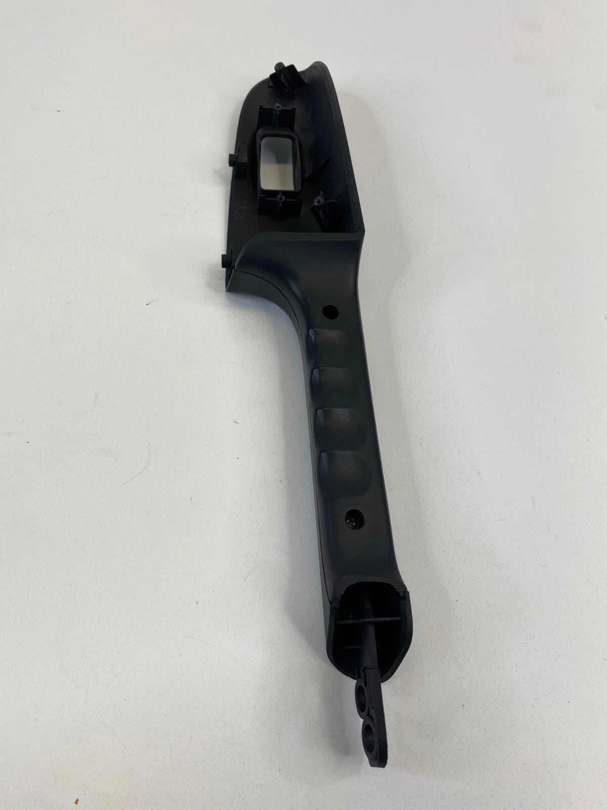 06-11 KIA RIO RIO5 REAR RIGHT PASSENGER DOOR WINDOW SWITCH BEZEL 83720-1G010 OEM
