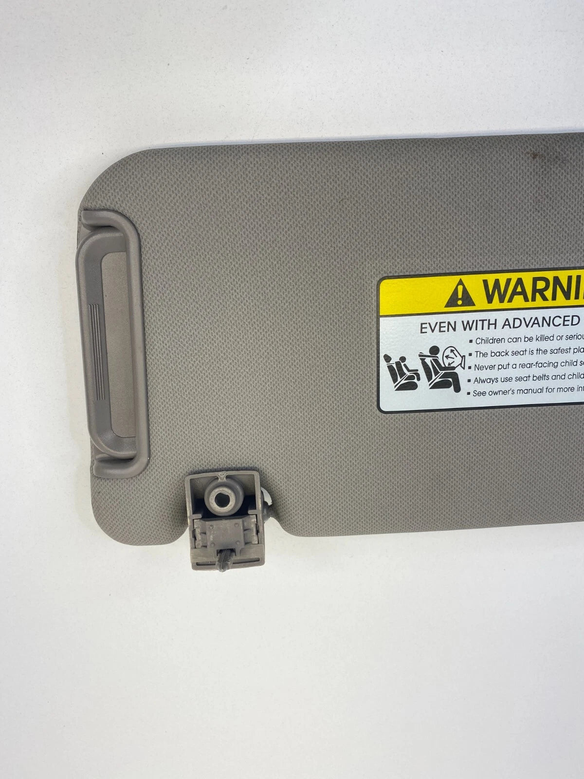 2010-2015 HYUNDAI TUCSON RIGHT PASSENGER SIDE SUNVISOR SUN VISOR SHADE OEM