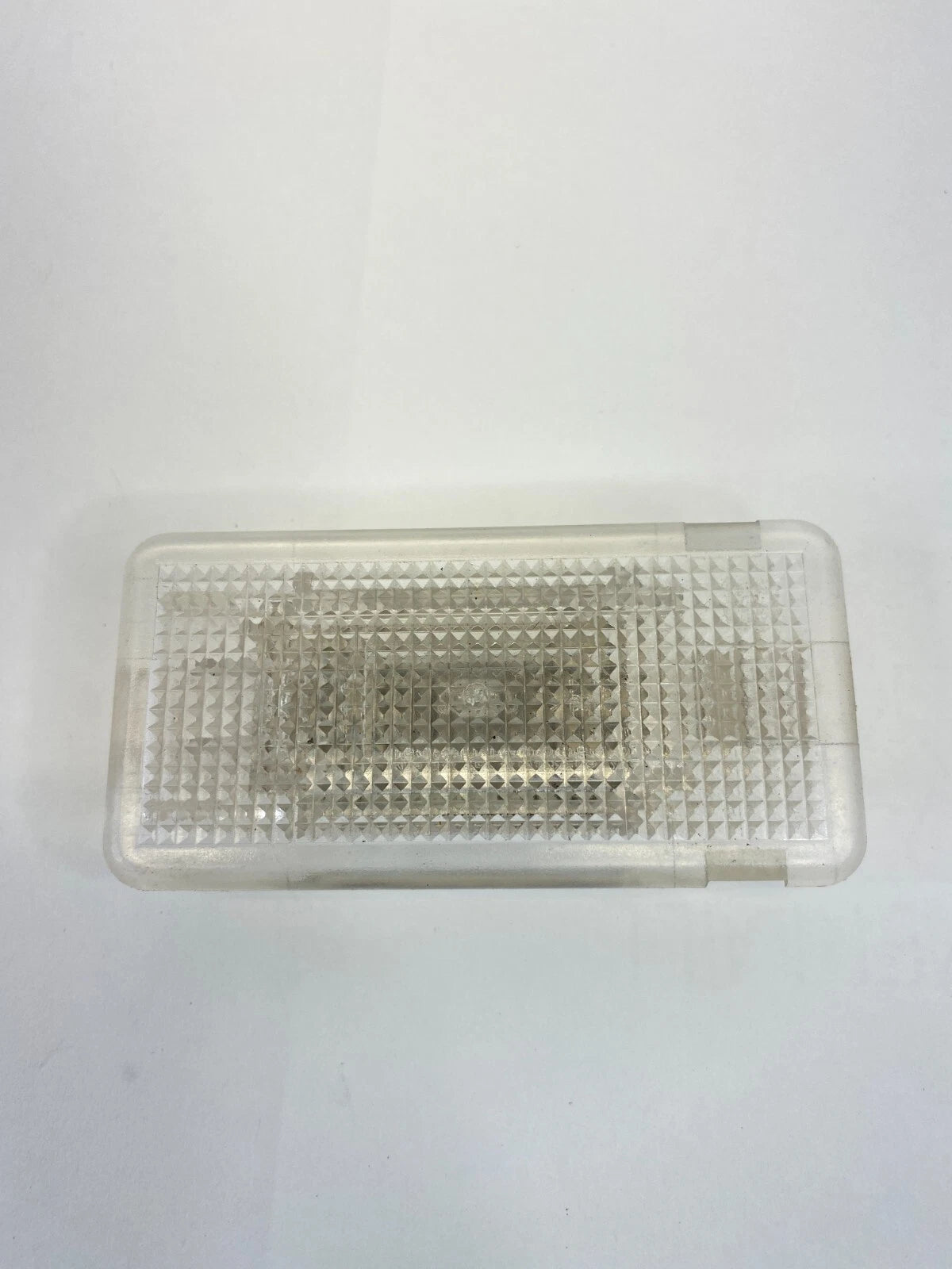 2004-2007 BMW 530I 525I 08-10 535I GLOVE BOX COURTESY LIGHT LAMP 63316962040 OEM