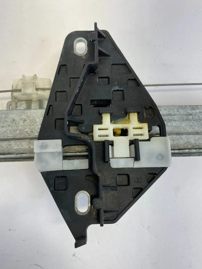 2007-2011 HONDA CR-V CRV FRONT RIGHT PASSENGER DOOR WINDOW MOTOR W/ REGULATOR