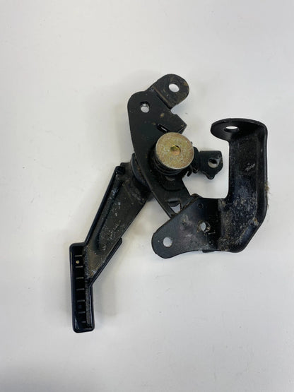 1996-2004 NISSAN PATHFINDER FUEL GAS DOOR RELEASE PULL HANDLE LEVER OPENER OEM