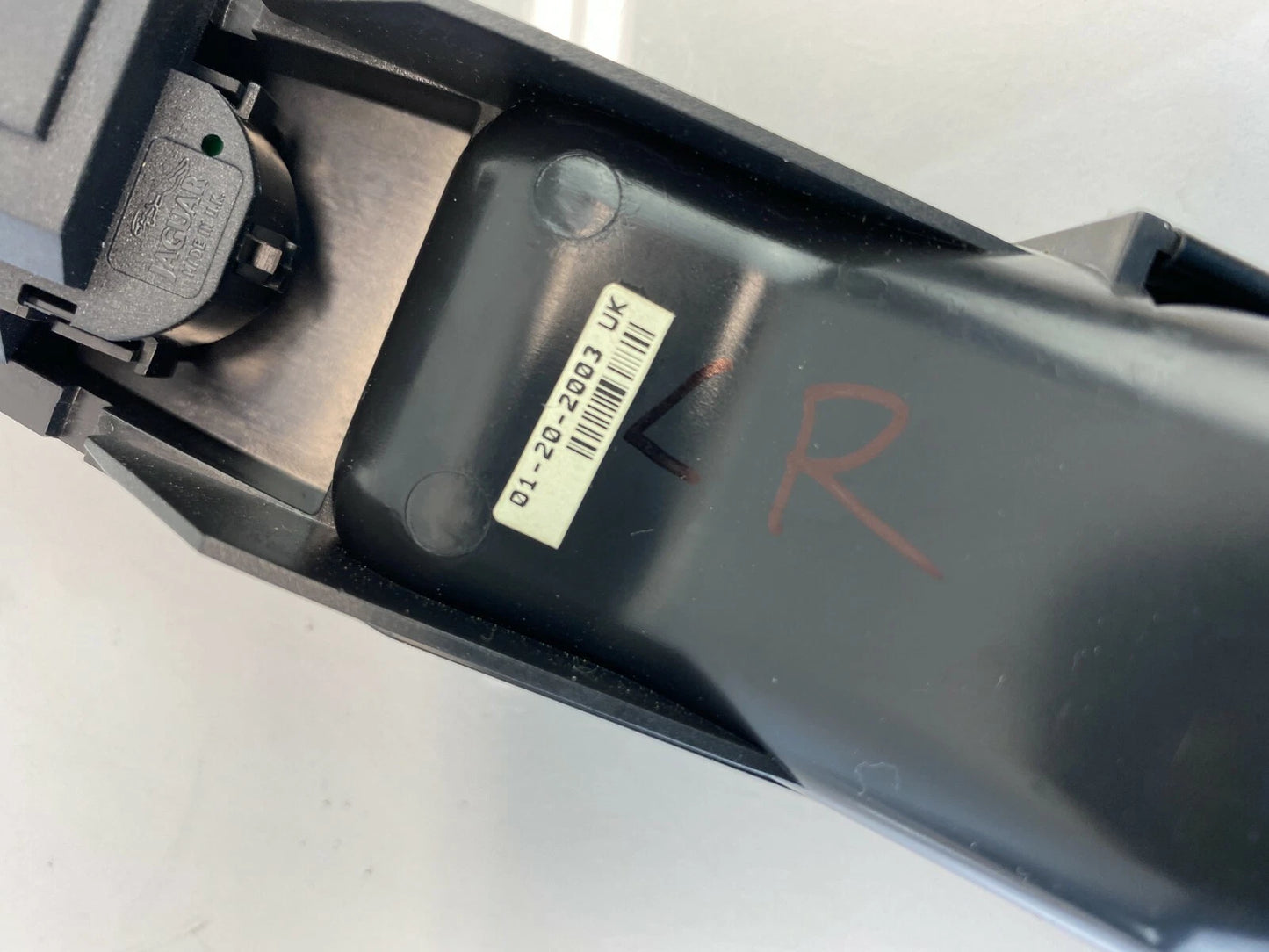2000-2008 JAGUAR S-TYPE REAR LEFT DRIVER SIDE WINDOW CONTROL SWITCH ASSEMBLY OEM