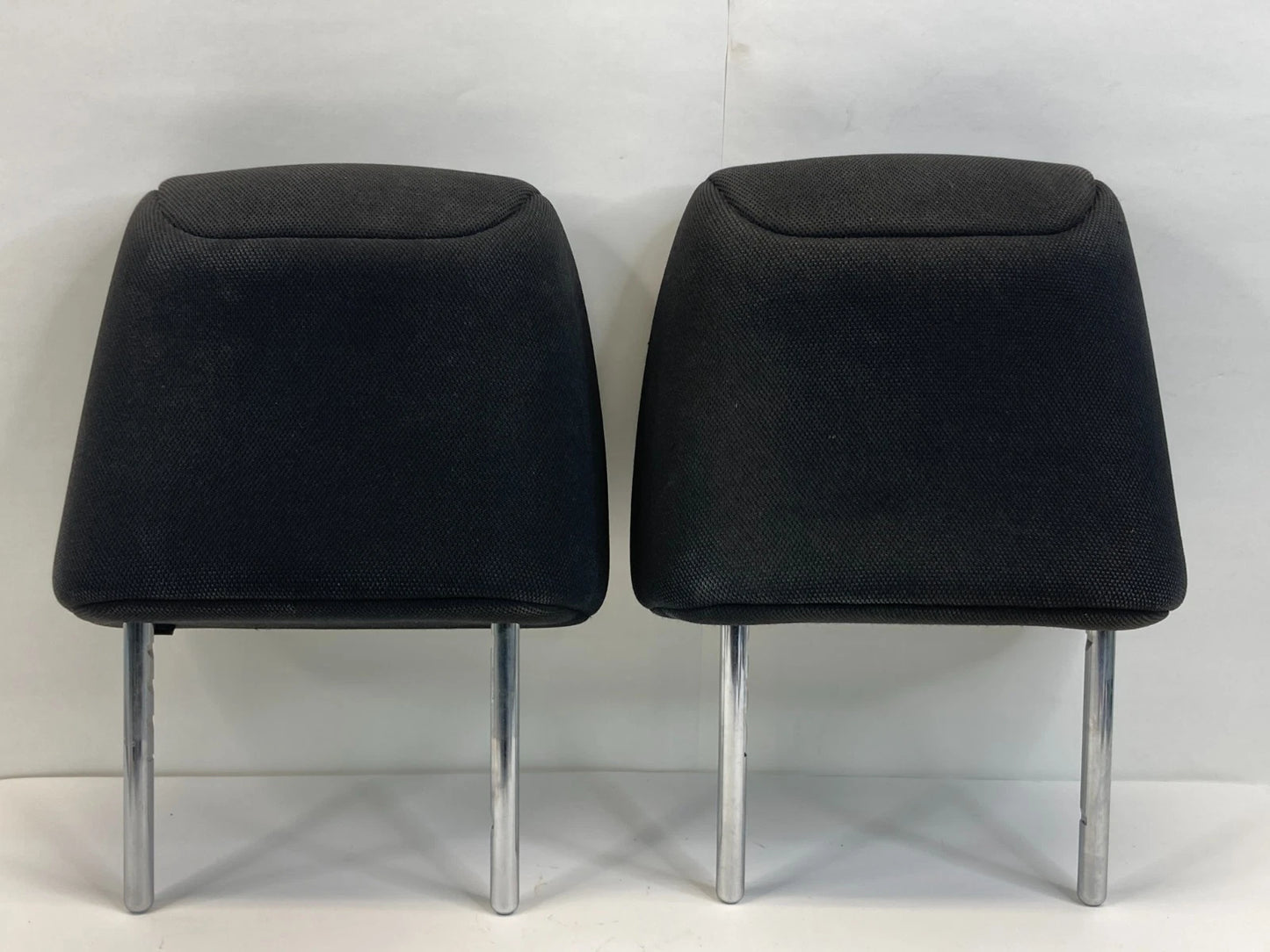 2008-2010 SCION XD FRONT SEAT HEADREST HEAD REST PAIR LEFT & RIGHT CLOTH OEM