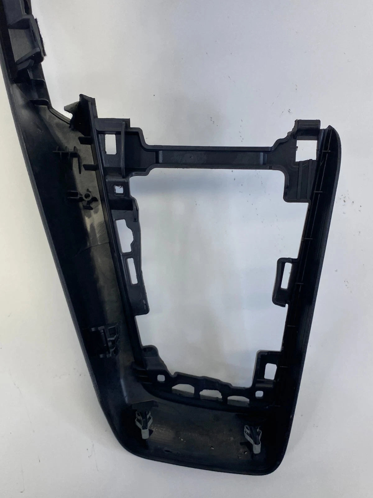 2012-2014 FORD FOCUS CENTER CONSOLE SHIFT SURROUND BEZEL TRIM BM51-A045H92-B OEM
