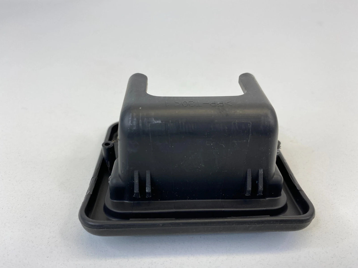 2011 12 13 2014 HYUNDAI SONATA REAR SEAT CHILD ANCHOR HOOK TRIM COVER CAP OEM