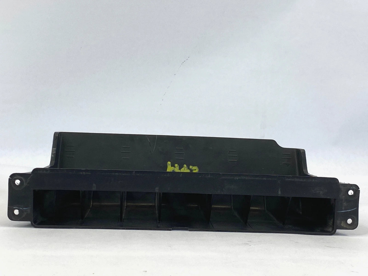 2011-2015 KIA SORENTO 3.3L AIR CLEANER INTAKE DUCT SHIELD COVER OEM 28213-1U100
