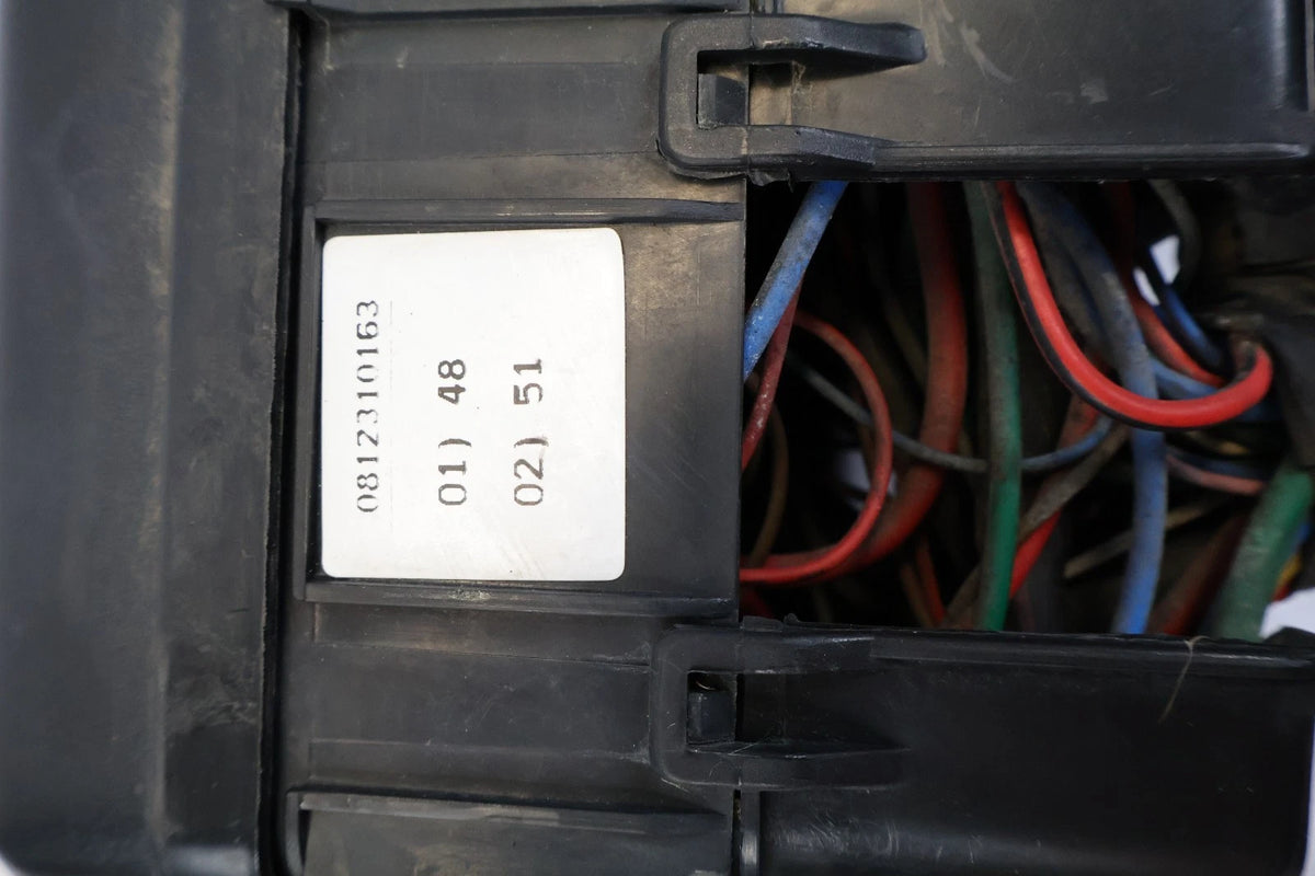 2007-2010 HYUNDAI ELANTRA ENGINE JUNCTION FUSE BOX WITH WIRE HARNESS OEM FACTORY
