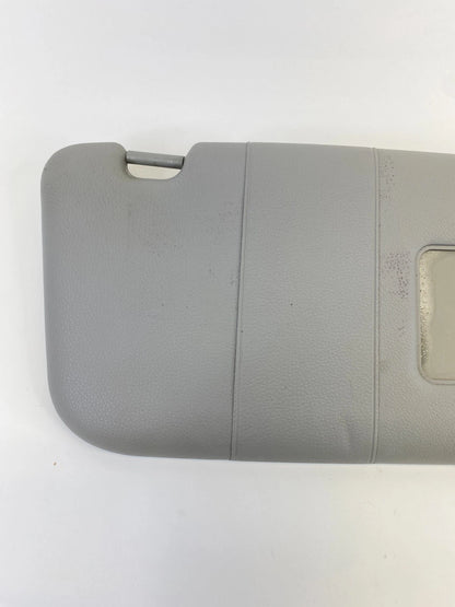 2006 2007 BMW 530XI 525XI RIGHT PASSENGER SIDE SUNVISOR SUN VISOR SHADE OEM