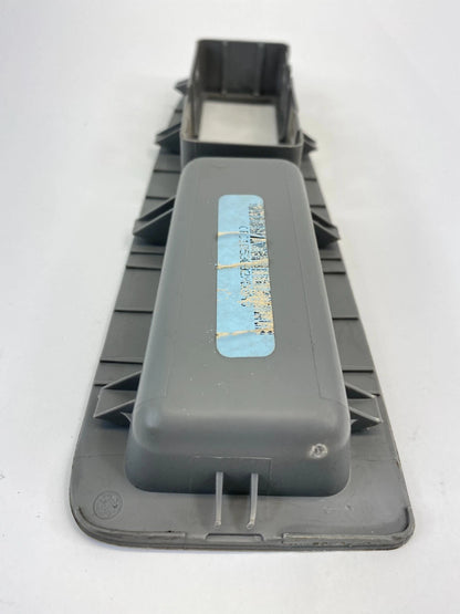 2006 2007 CHRYSLER 300 FRONT RIGHT DOOR WINDOW SWITCH BEZEL COVER TRIM 1053092