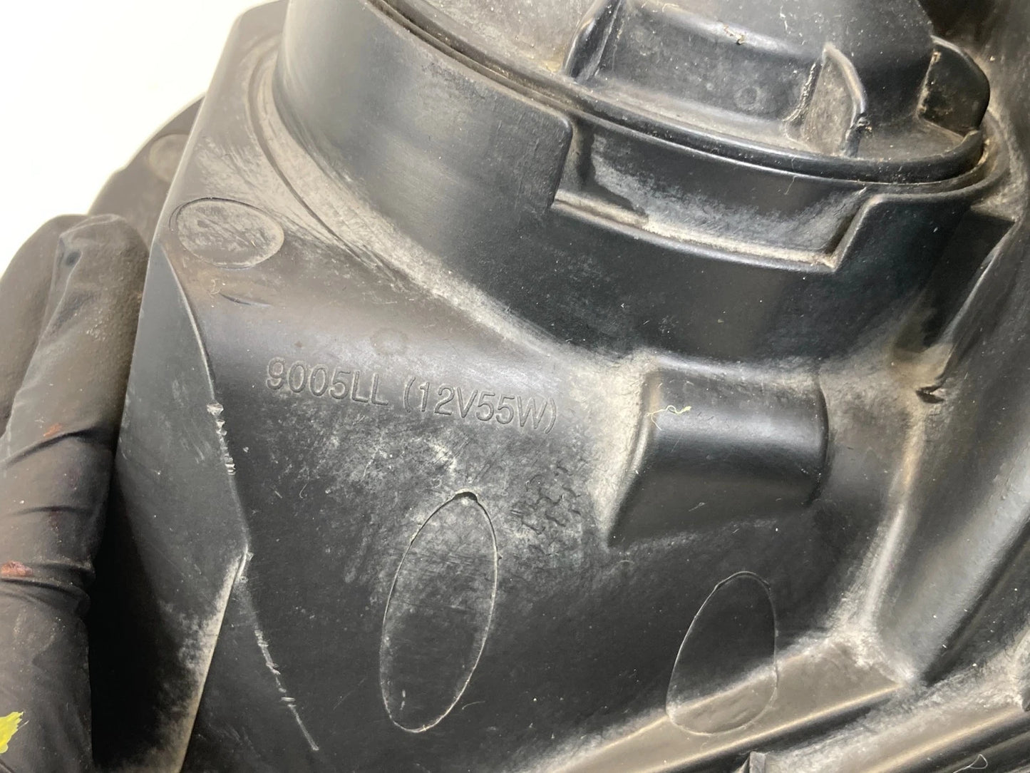 2012-2016 CHEVROLET SONIC FRONT RIGHT SIDE HEADLIGHT LAMP HALOGEN 96830972 OEM