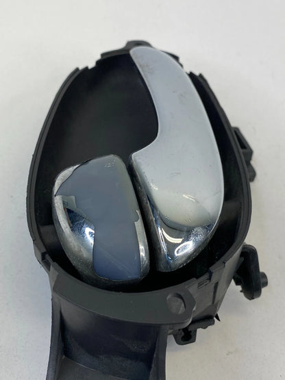 2002-2009 GMC ENVOY FRONT LEFT DRIVER SIDE INNER INTERIOR DOOR HANDLE 107502LH