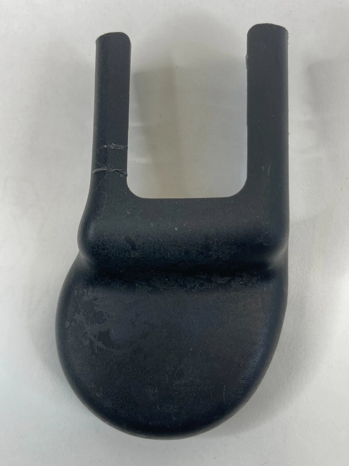 11-16 HYUNDAI ELANTRA FRONT LEFT SIDE OUTER TRACK END COVER CAP TRIM 88565-3X000