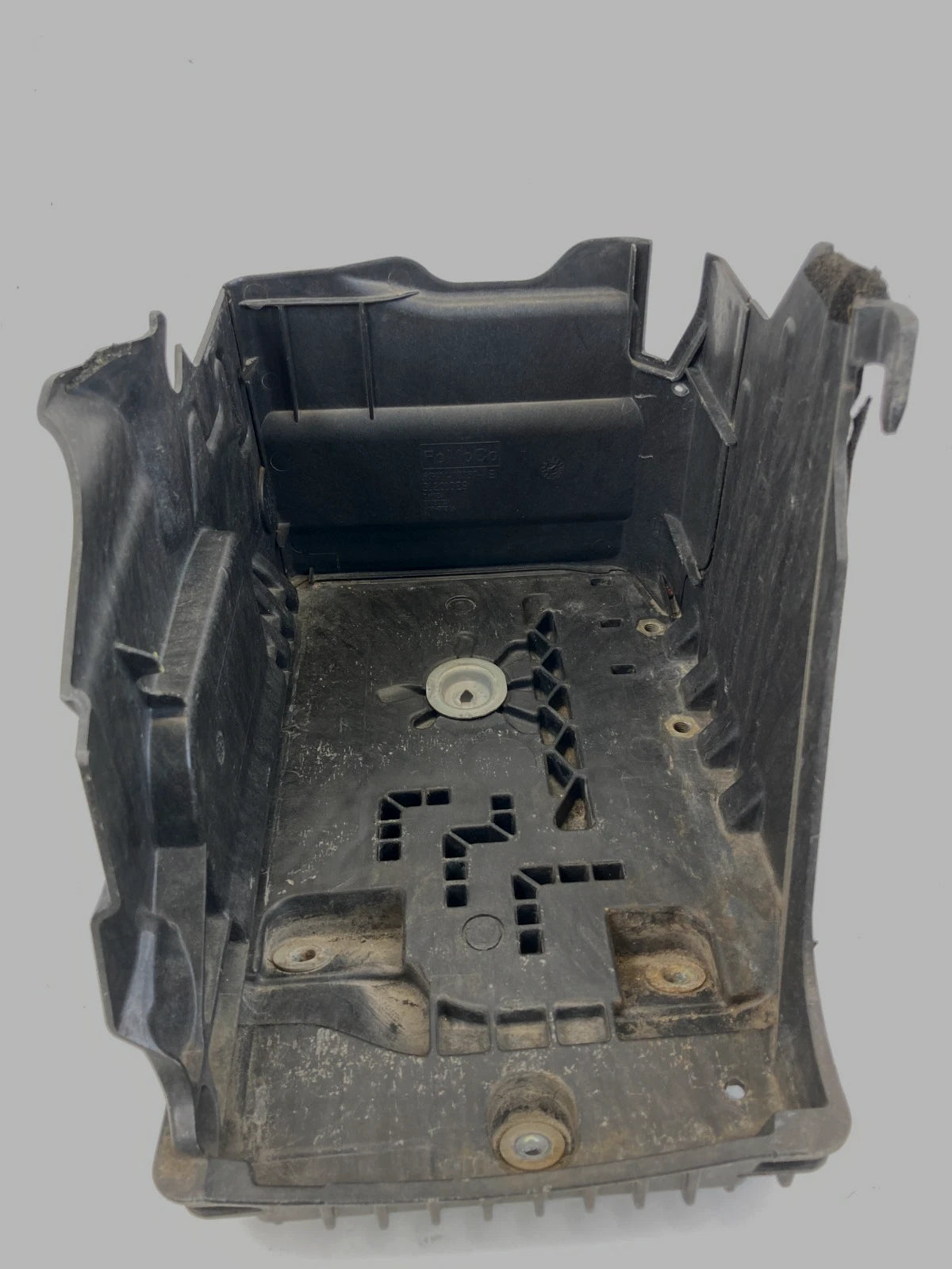 2008-2015 LAND ROVER LR2 BATTERY TRAY SUPPORT BOX OEM 6G9N-10757-AE