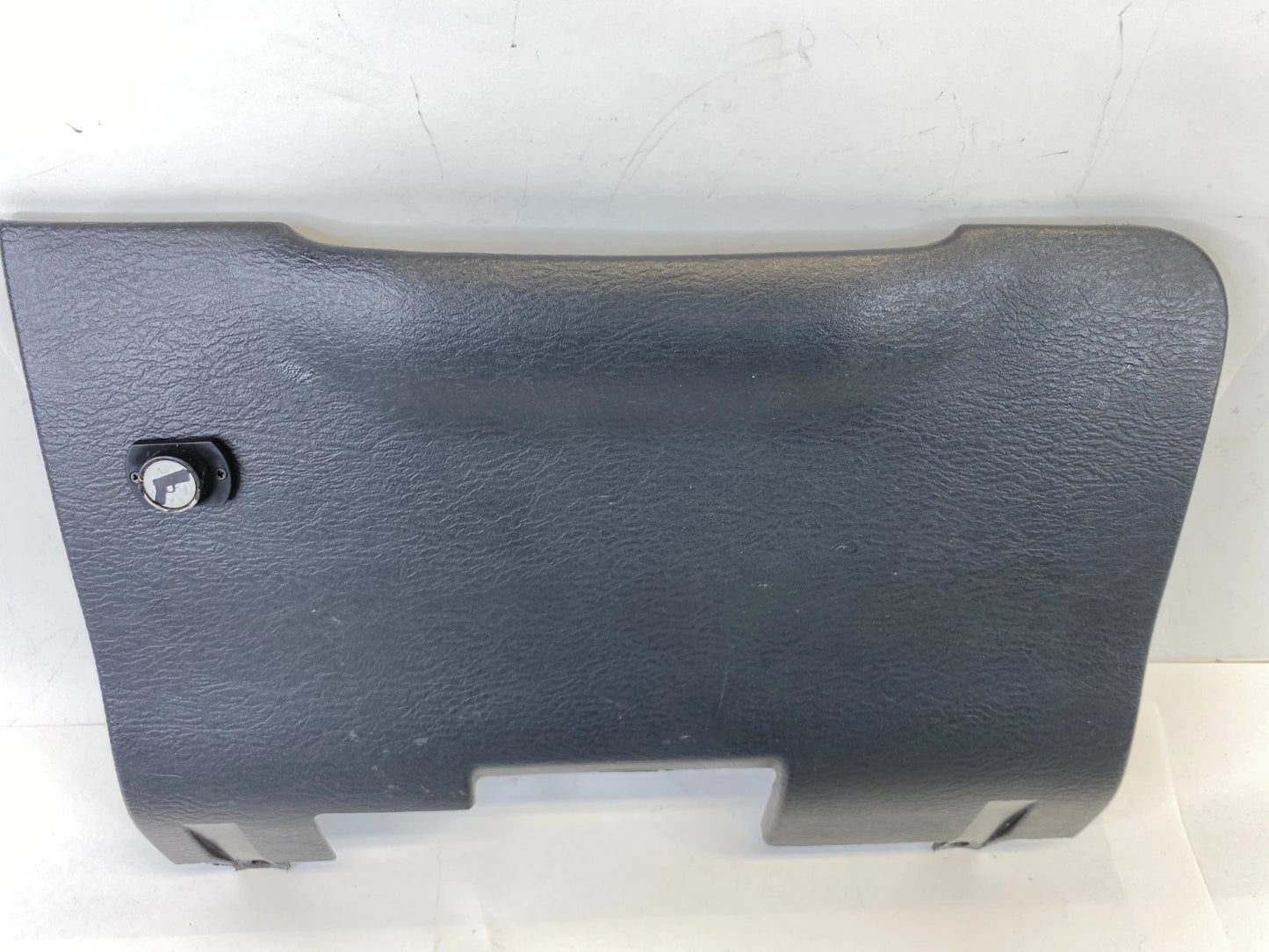 2002-2005 DODGE RAM 1500 UNDER DASH LOWER LEFT KICK PANEL KNEE TRIM BEZEL OEM