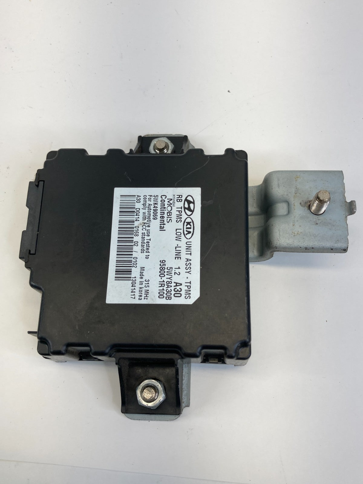 2012-2014 Hyundai Accent TPMS Tire Pressure Monitor Control Module 95800-1R100