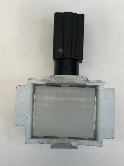 2003-2007 NISSAN MURANO GLOVE BOX LIGHT LAMP BULB SOCKET SENSOR SWITCH OEM