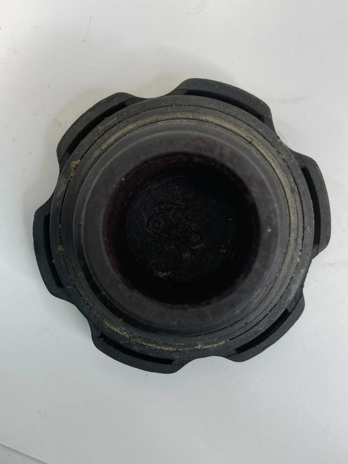 2003-2006 KIA SORENTO 3.5L V6 16V ENGINE OIL FILLER FLUID CAP OEM