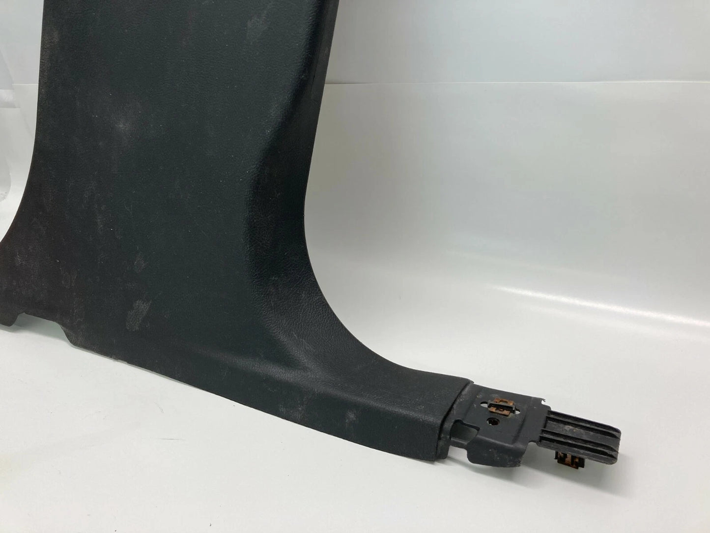 13-16 FORD FUSION RH SIDE LOWER CENTER B PILLAR COVER PANEL TRIM DS73F243W06AAW
