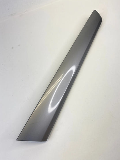 2012-2015 VW VOLKSWAGEN PASSAT FRONT RIGHT DOOR PANEL MOLDING BEZEL 561867410B