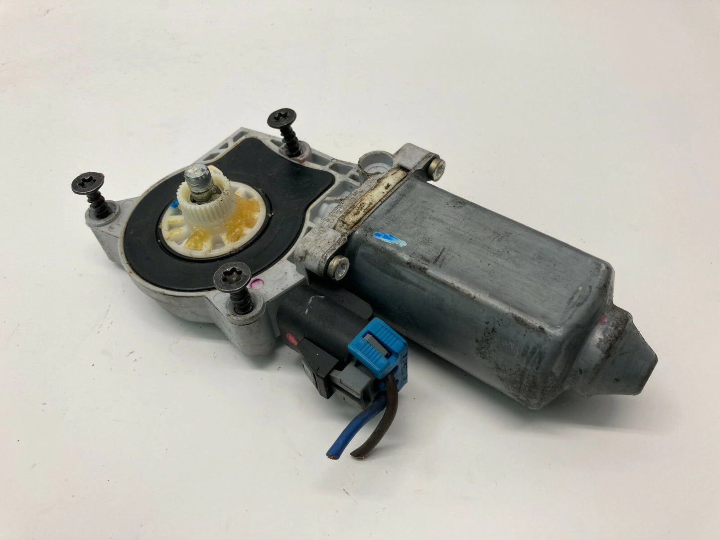 2000-2004 SATURN L SERIES REAR LEFT BACK SIDE DOOR POWER WINDOW MOTOR OEM