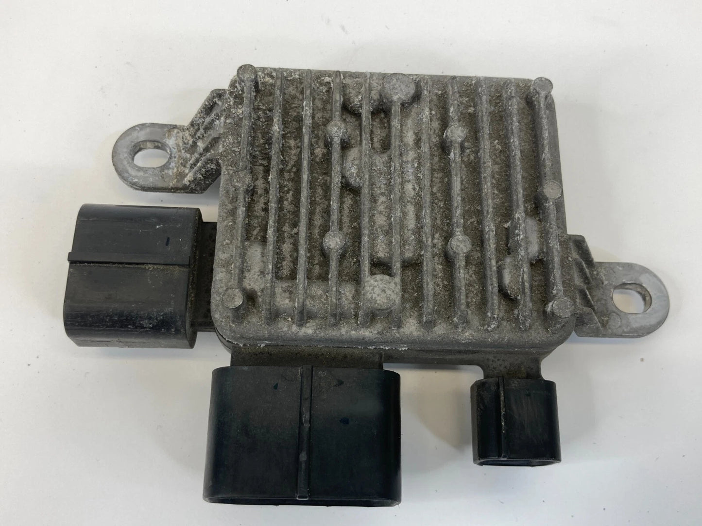 2014-2016 KIA OPTIMA ENGINE COOLING FAN RESISTOR CONTROL MODULE 25385-4R500 OEM