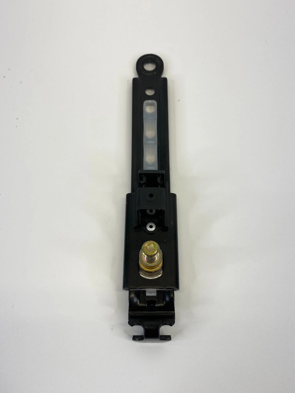 02 03 LEXUS ES300 04-06 ES330 LEFT SIDE SEAT BELT HEIGHT ADJUSTER D526001 OEM