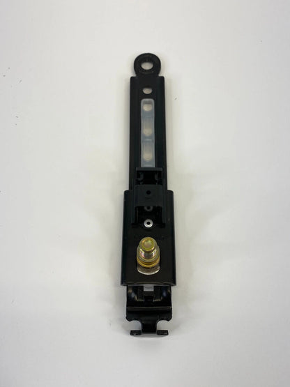 02 03 LEXUS ES300 04-06 ES330 LEFT SIDE SEAT BELT HEIGHT ADJUSTER D526001 OEM