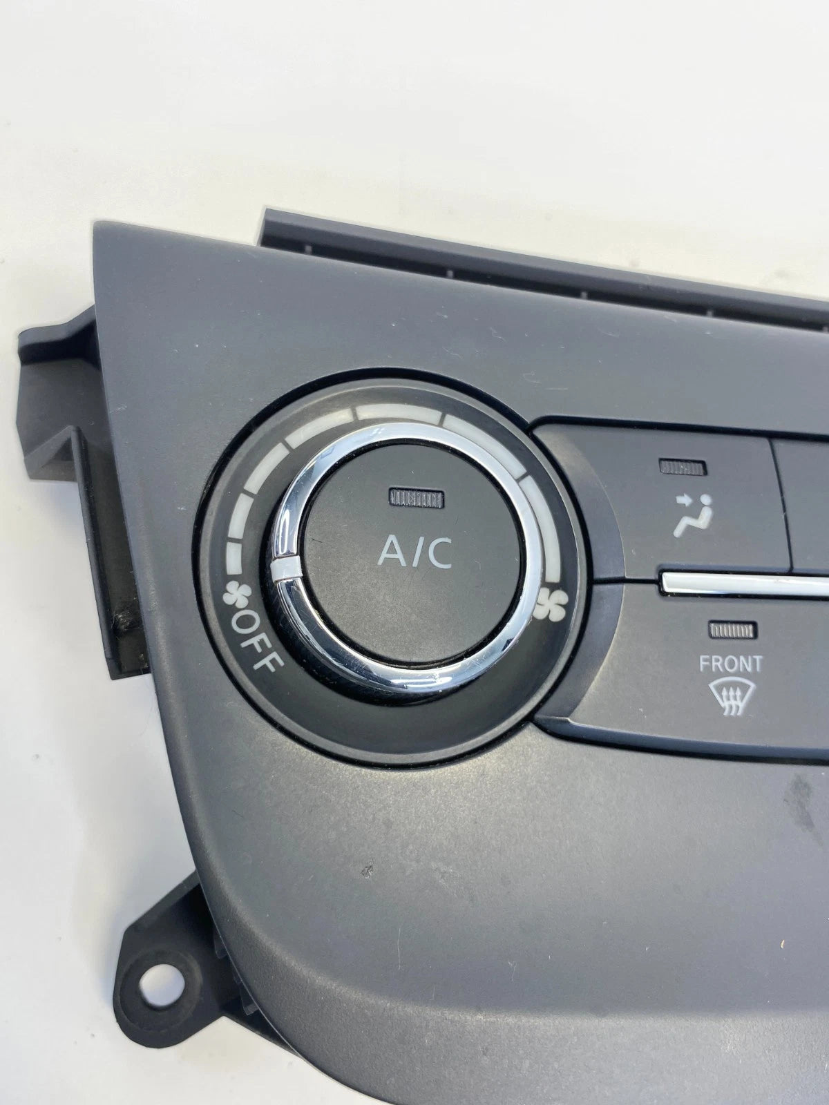 2015-2019 NISSAN SENTRA FRONT DASH AC HEATER CLIMATE CONTROL UNIT OEM 275004AT2A