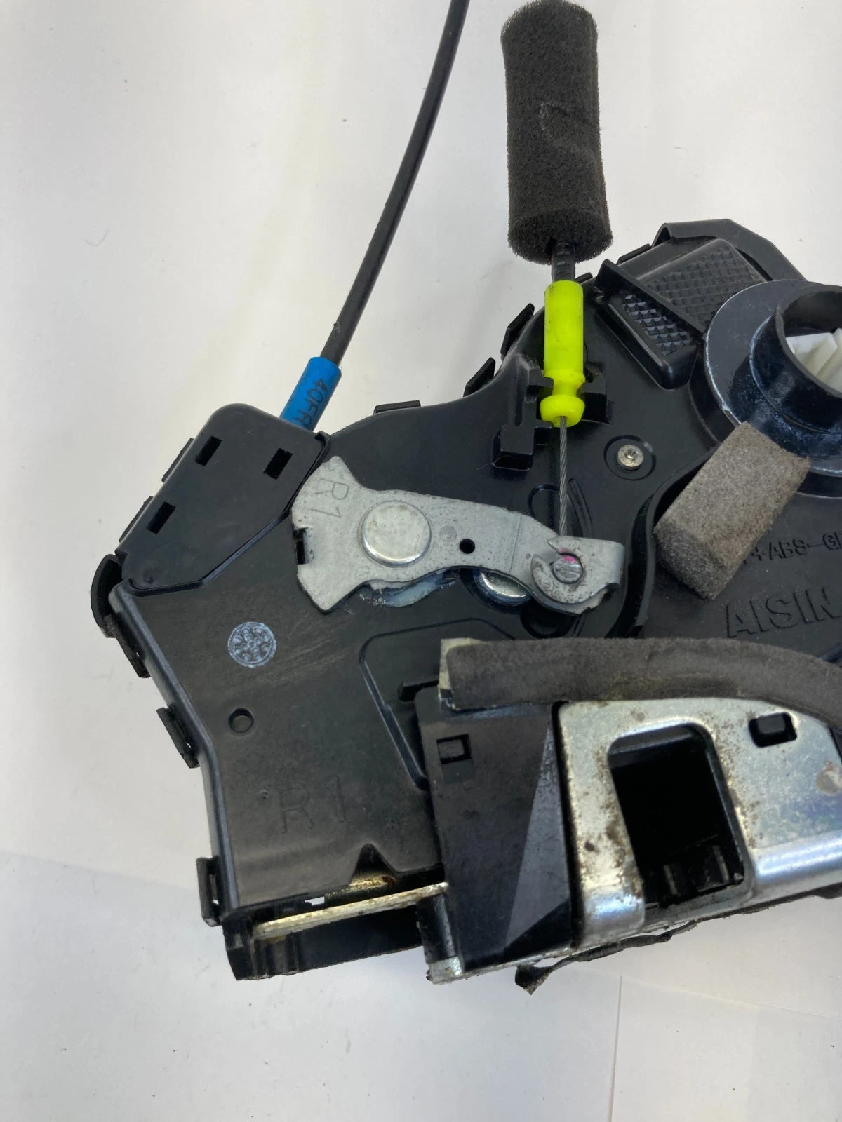 2005-2010 SCION TC FRONT RIGHT PASSENGER SIDE DOOR LOCK LATCH ACTUATOR OEM