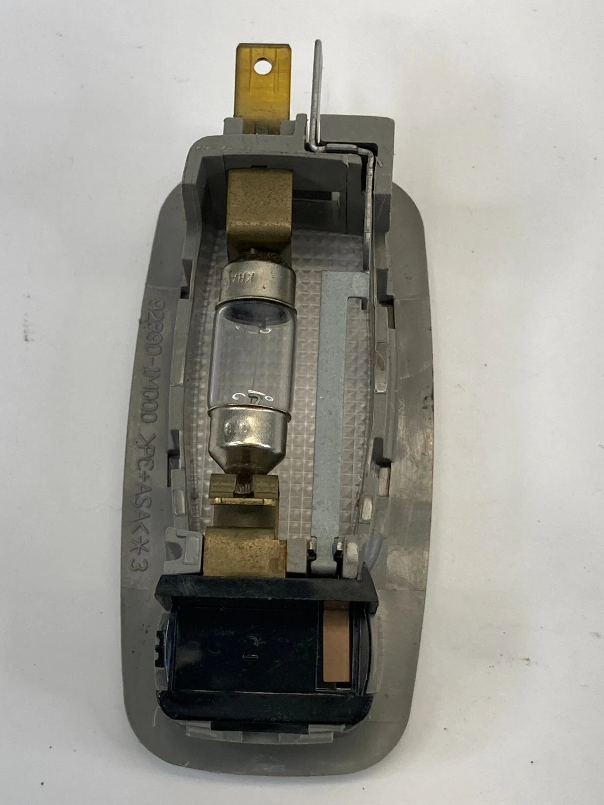 2010-2013 KIA FORTE ROOF FRONT SUNVISOR VANITY LIGHT LAMP 92890-1M000