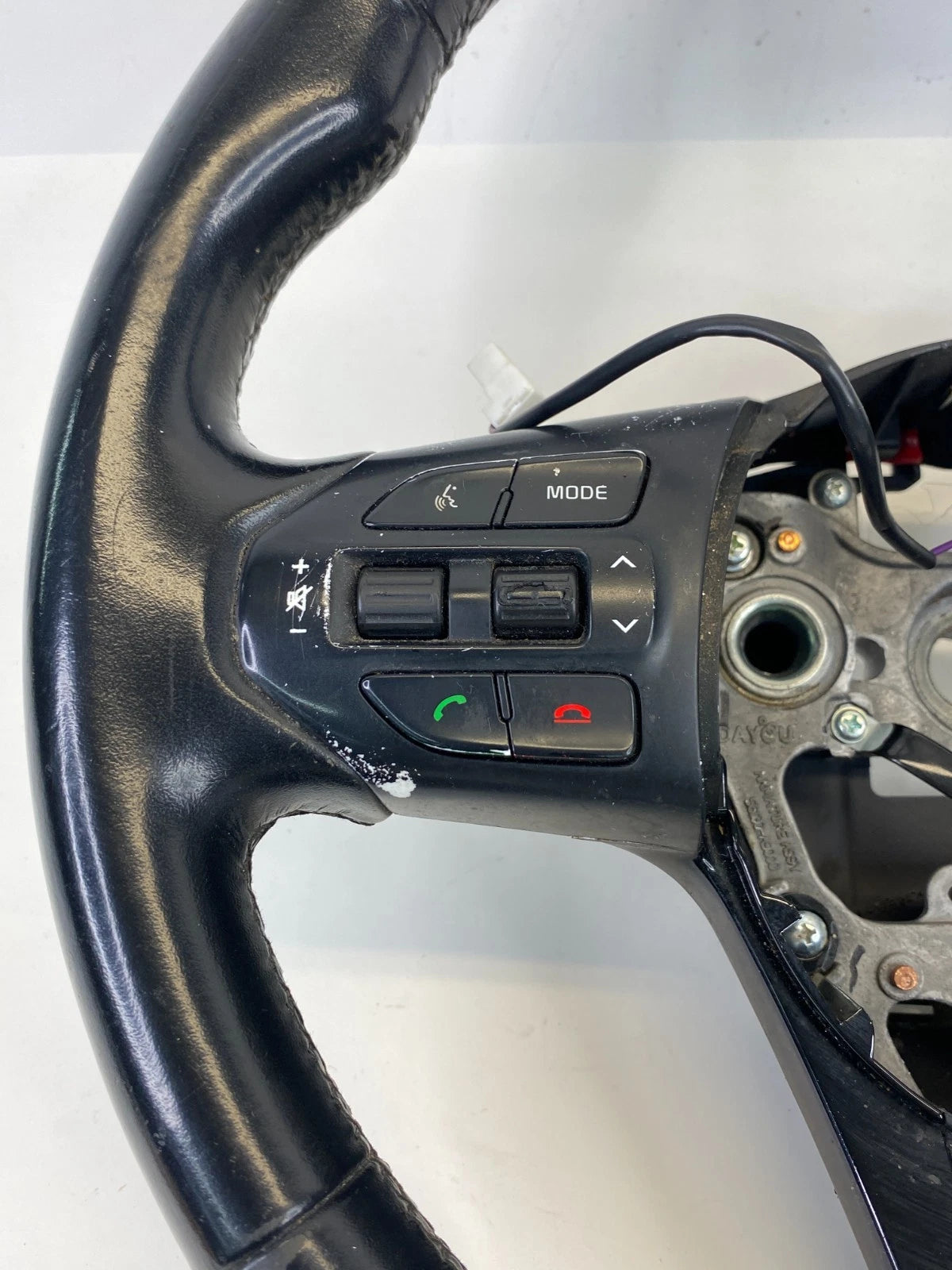 2015-2017 KIA SEDONA STEERING WHEEL W/ AUDIO & CRUISE CONTROL SWITCHES