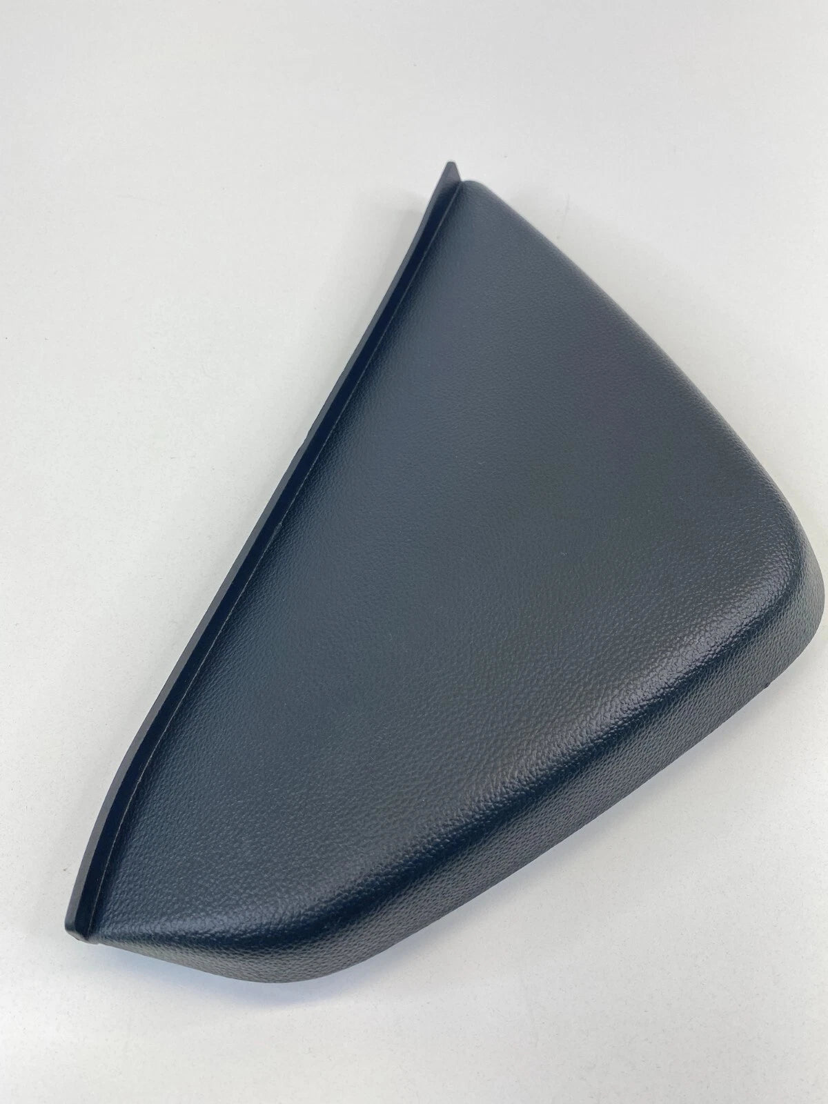 2011-2016 CHEVROLET CRUZE COVER RIGHT PASSENGER DASH END CAP COVER TRIM 95987083