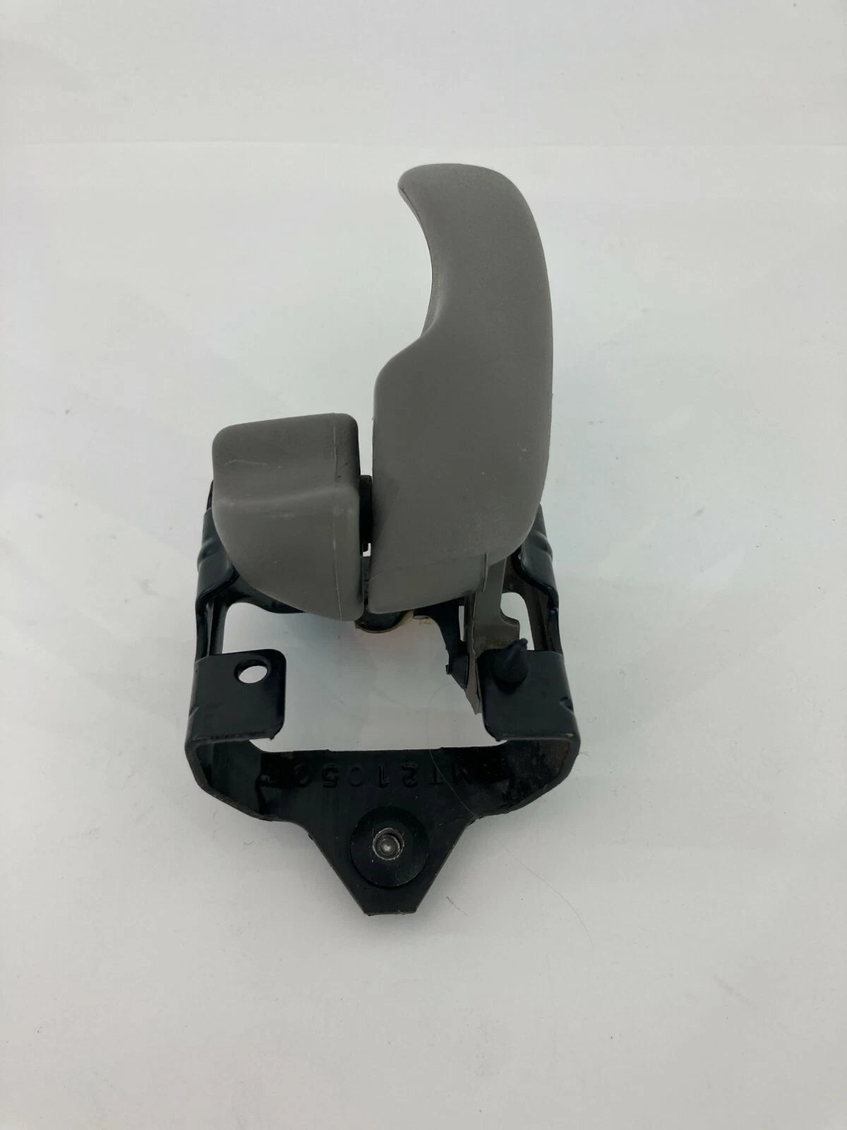 2000-2005 CHEVROLET IMPALA INTERIOR INSIDE DOOR HANDLE LEFT DRIVER SIDE ASSY OEM