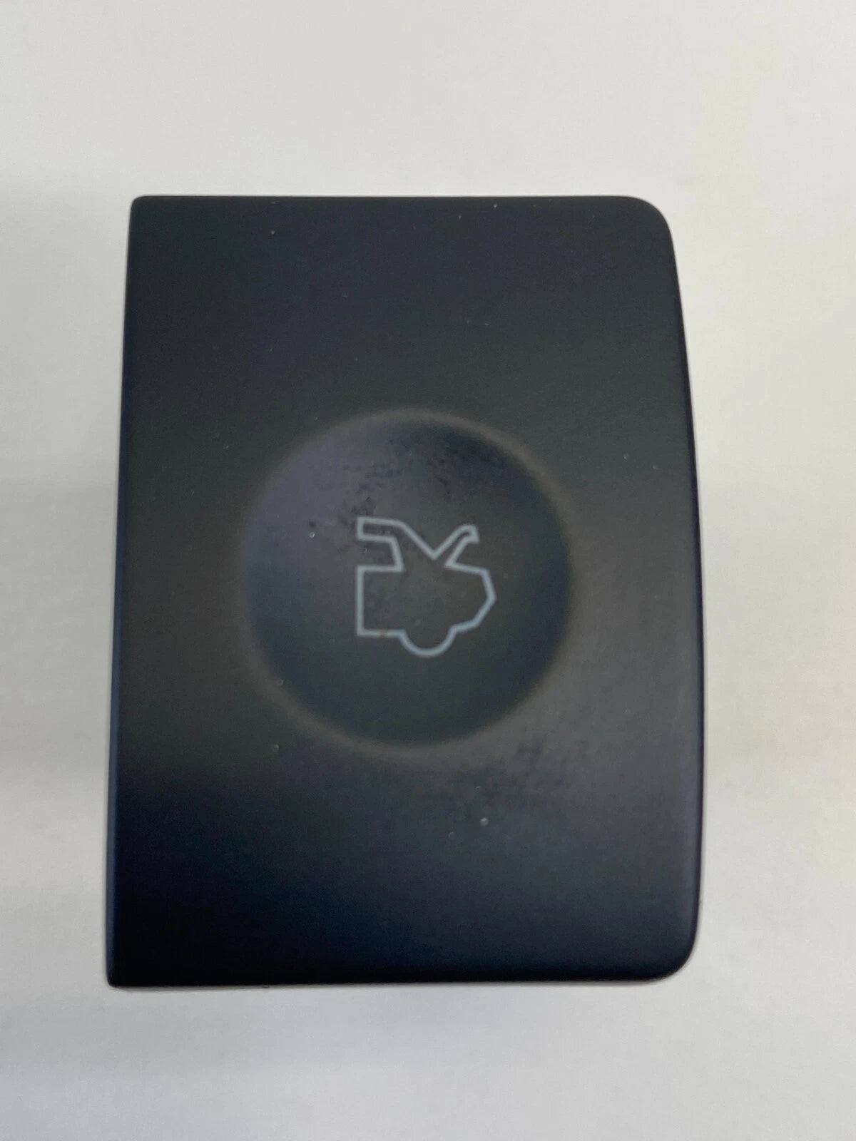 2010-2012 FORD FUSION TRUNK LID OPEN RELEASE CONTROL SWITCH 9E5T-19B514ABW OEM