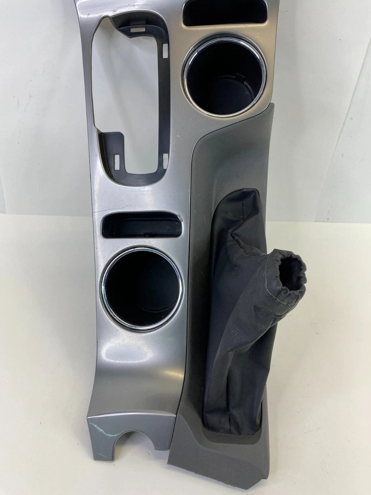 2014-2016 CHEVROLET MALIBU CENTER CONSOLE SHIFTER BEZEL TRIM CUP HOLDER OEM