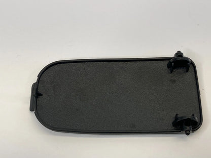 2007 2008 HYUNDAI SONATA REAR BODY CHILD ANCHOR COVER CAP TRIM BEZEL