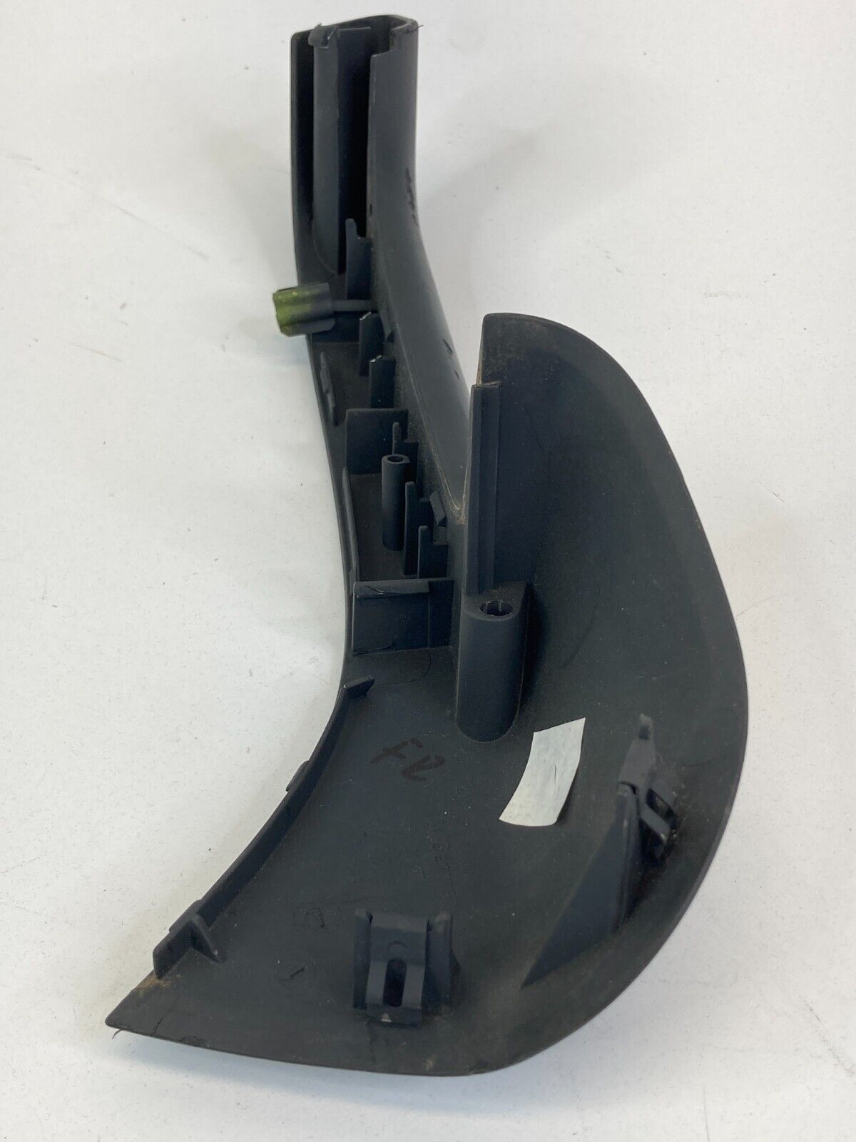 05-10 Volkswagen Jetta Front Right Door Inner Panel Handle Cover 1K0-868-040A