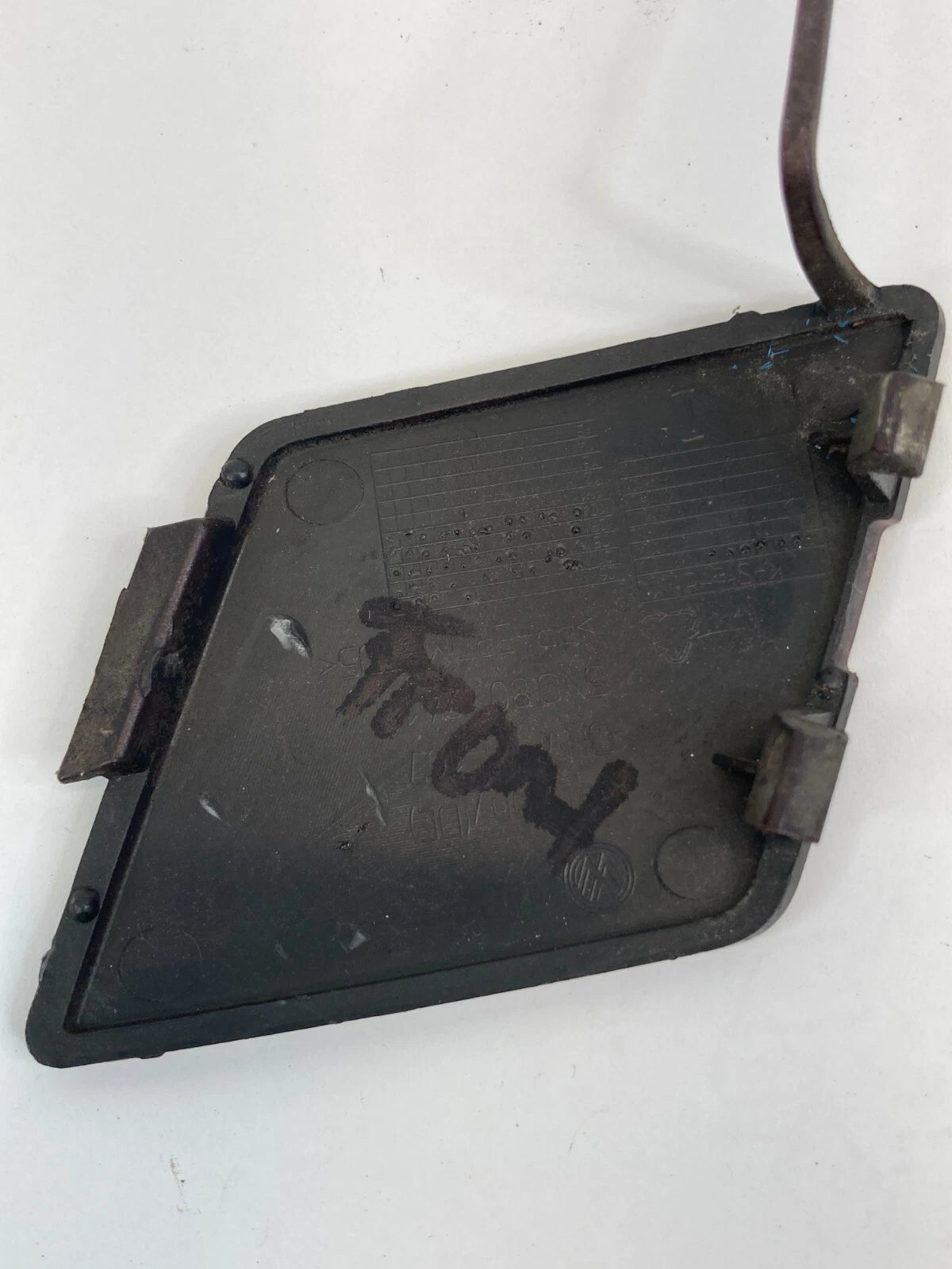 2009 2010 2011 VW VOLKSWAGEN TIGUAN SUV TOW EYE CAP COVER TRIM 5N0-807-241 OEM