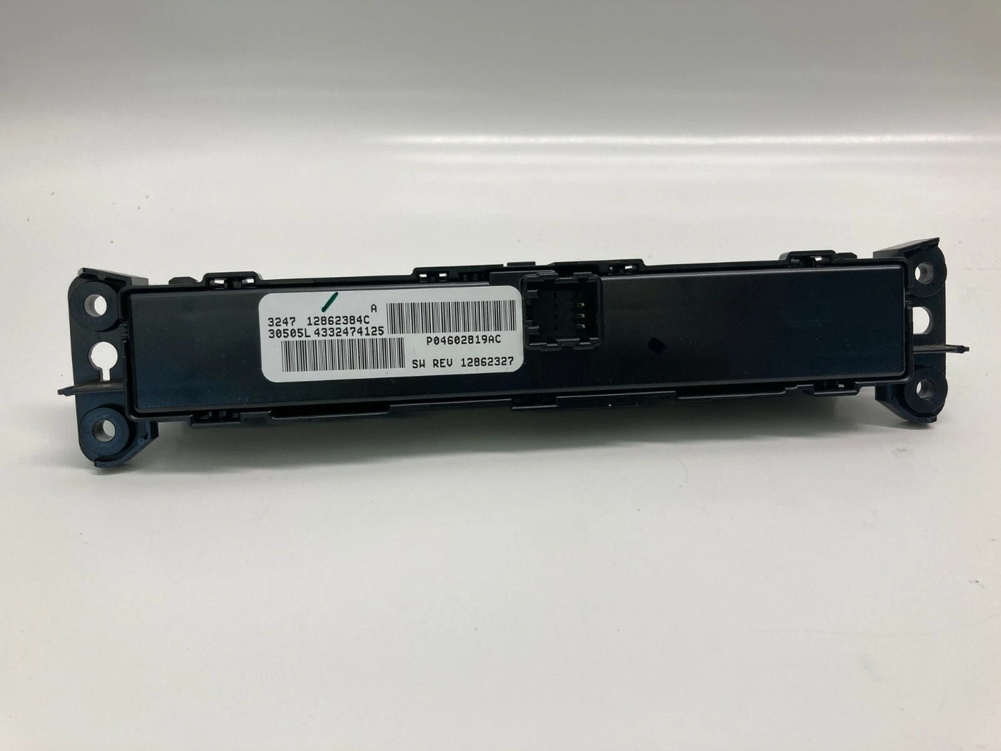 07-10 CHRYSLER SEBRING 08-10 DODGE AVENGER EMERGENCY HAZARD LIGHT P04602819AC