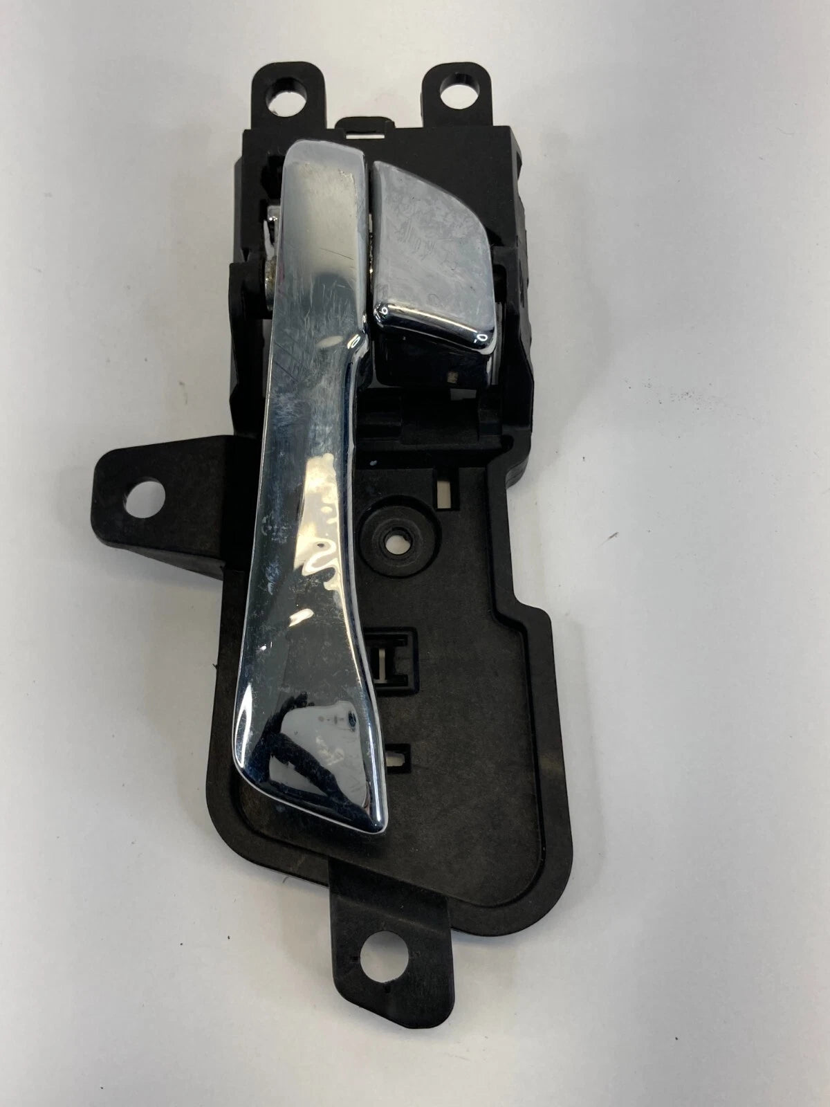2011-2014 HYUNDAI SONATA REAR LEFT SIDE INTERIOR DOOR HANDLE 82610-3S000