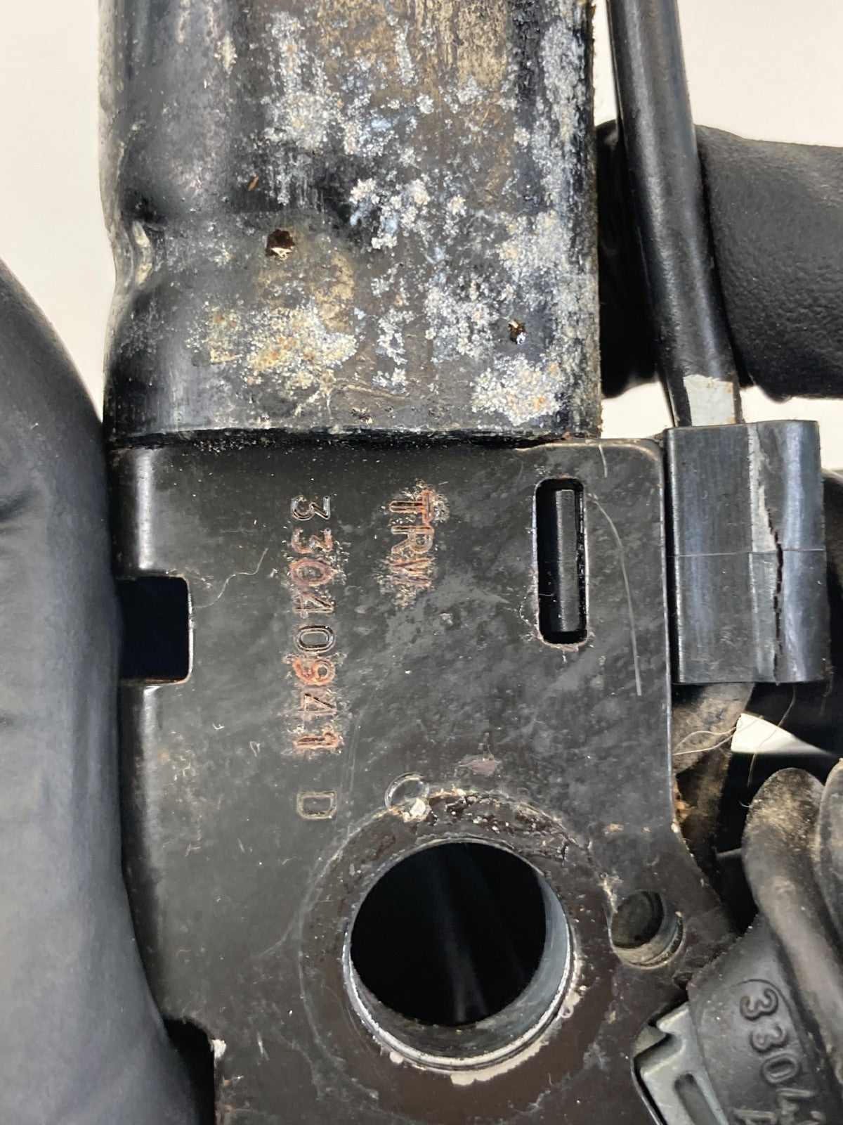 2007 2008 BMW 328xi 07-13 328i Front Right Side Seat Belt Buckle Assembly