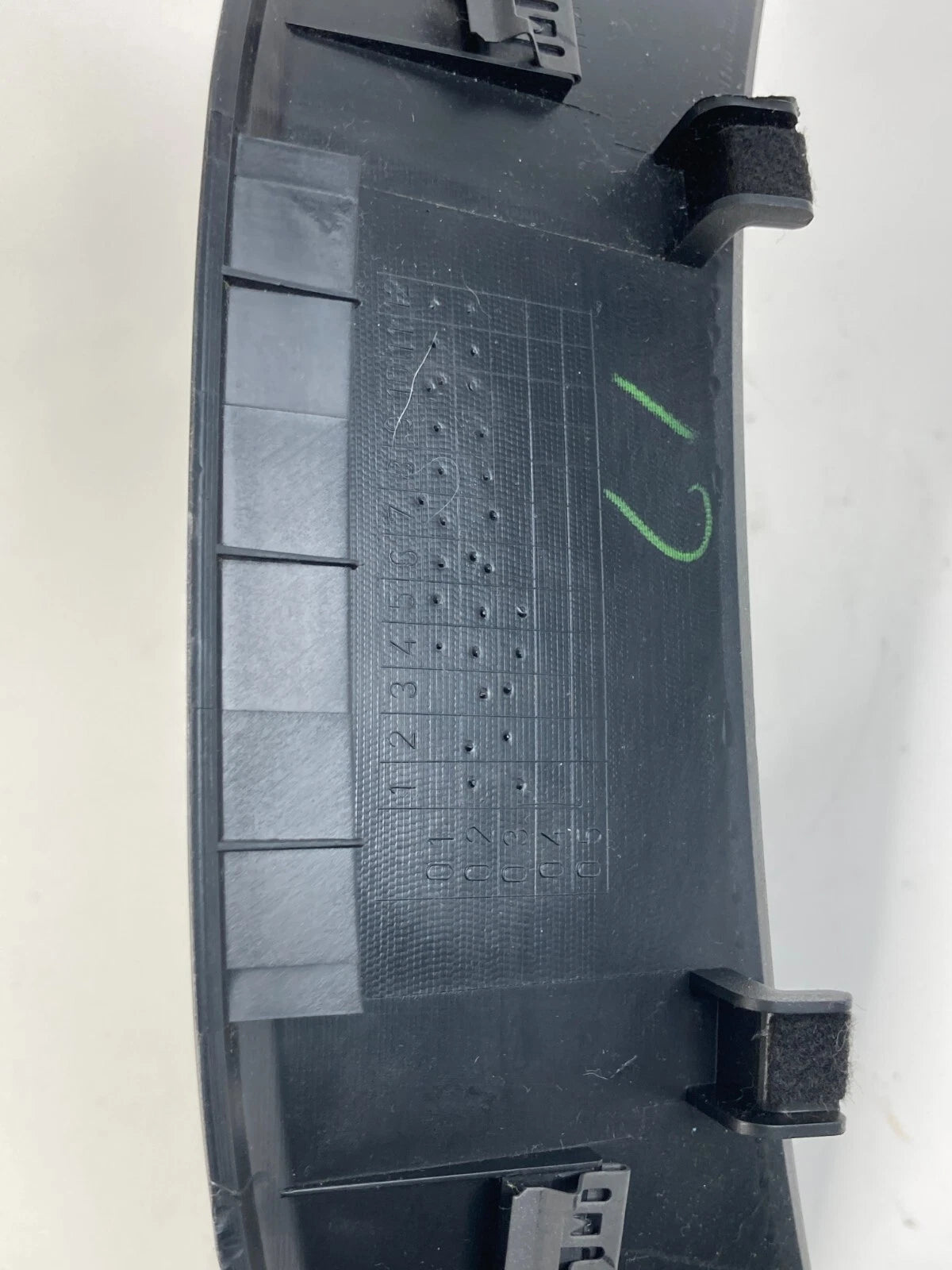 2002-2006 HONDA CR-V SPEEDOMETER DASH TRIM BEZEL COVER OEM 77200-S9A-A0