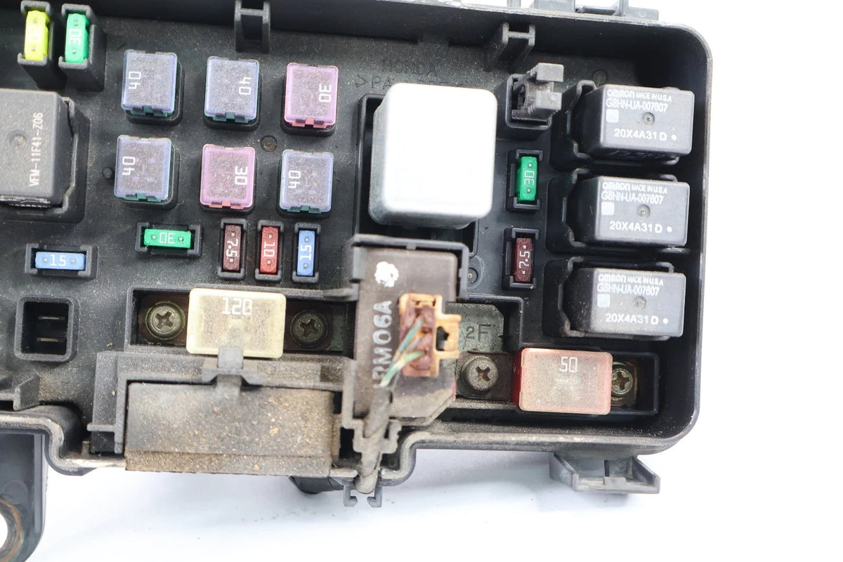 2005-2008 HONDA PILOT EX EX-L 3.5L V6 A/T 4WD ENGINE FUSE BOX S9V-A3 OEM