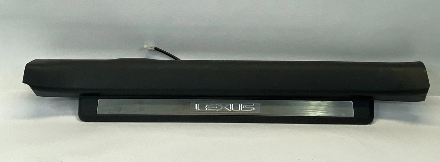 06-13 LEXUS IS250 FRONT RIGHT ILLUMINATED DOOR SILL SCUFF PLATE OEM 67910-53030