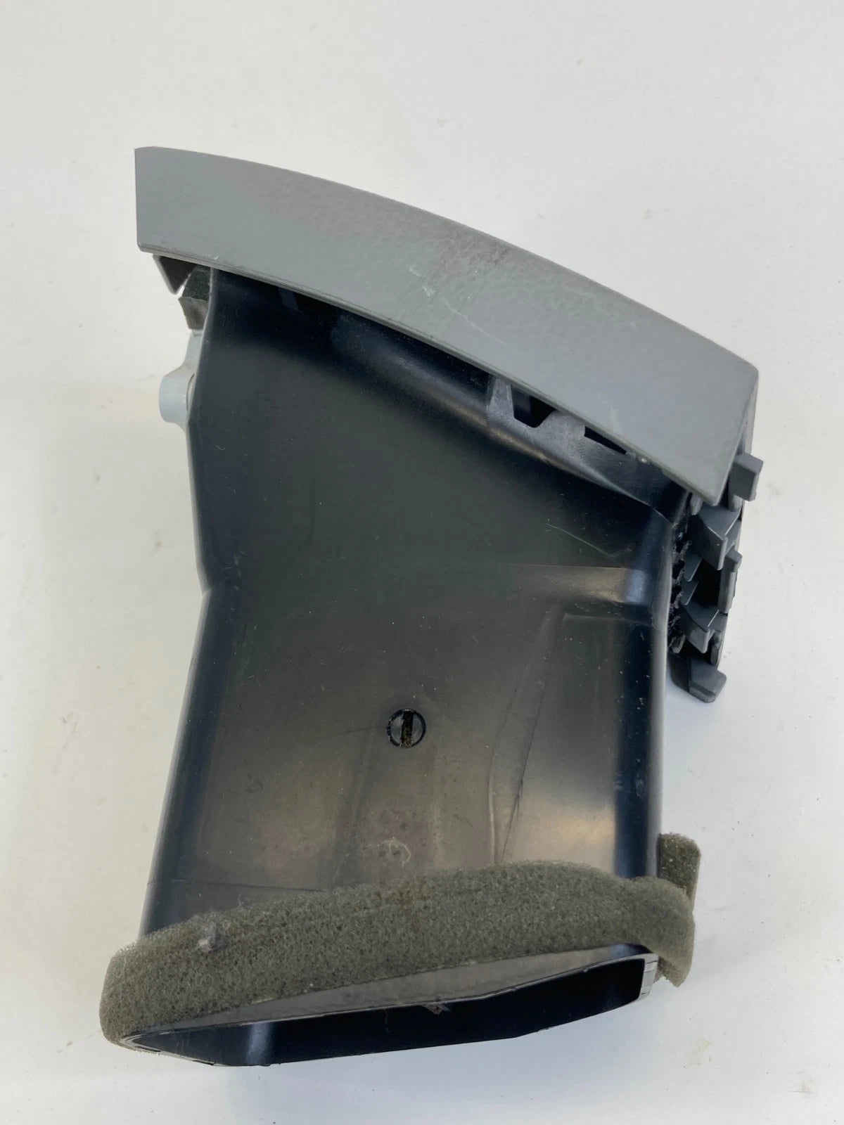 2005-2007 TOYOTA AVALON DASH RIGHT PASSENGER AC AIR VENT OUTLET DUCT 55680-07010